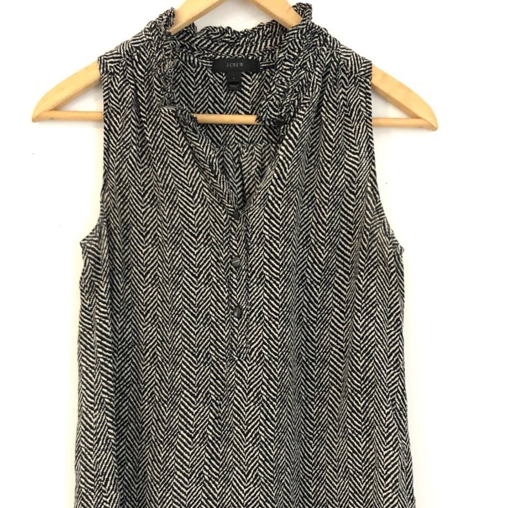 J Cree Ruffle Neck Career Silk Blouse Tank Chevron